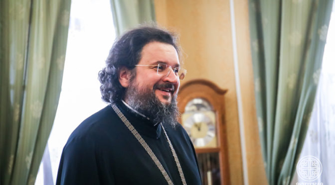 Корпорация преподавателей и студентов Якутской духовной семинарии поздравляет владыку-ректора с днём рождения